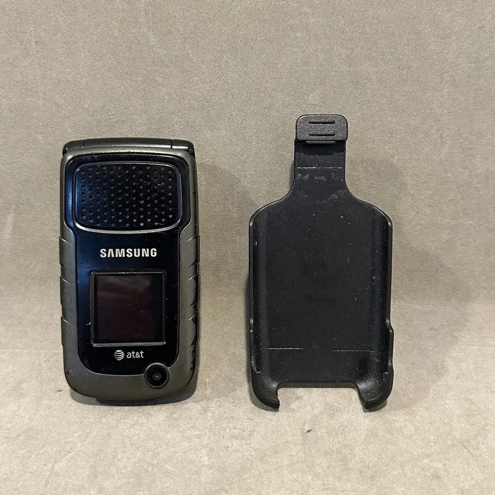 Samsung Rugby SGH-A837 AT&T‎ Rugged Flip Phone Black with Belt Clip Holster